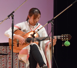 ギターの演奏